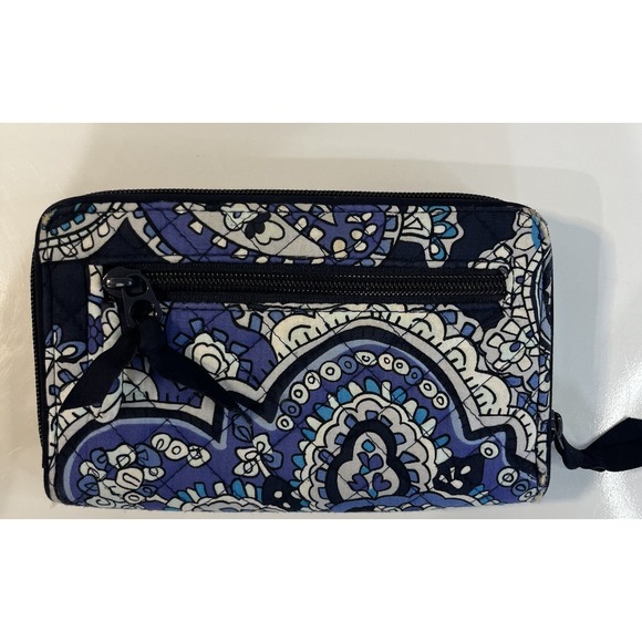 VERA BRADLEY Iconic RFID Turnlock Zip Around Wallet Deep Night Paisley Quilted - Picture 7 of 8